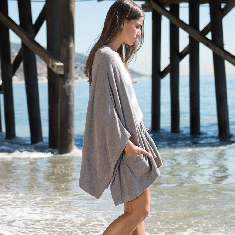 Barefoot Dreams Women's One Size Taupe Shrug Cardigan Cozy Chic Light Loungewear